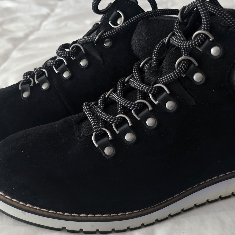 Sonoma Black Lace Up Women's Boots